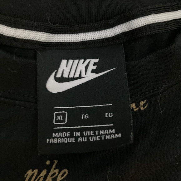 Cropped shirt - Picture 4 of 4